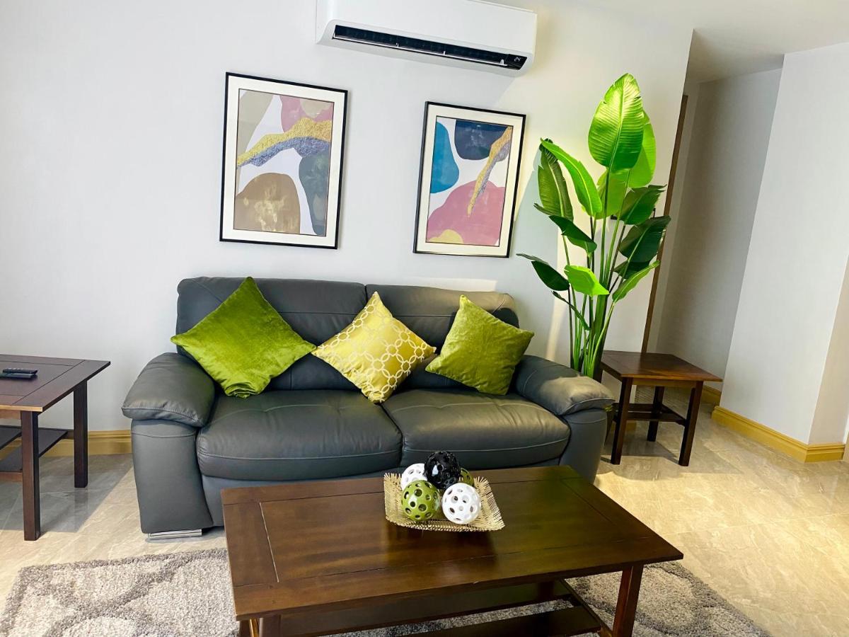 Walking Street Condo Beautiful 1 King Bedroom Angeles Eksteriør bilde